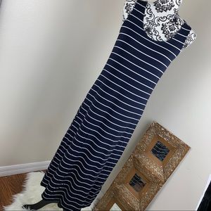 Lee|Suy NWOT Navy Blue & White Striped Maxi 🌺